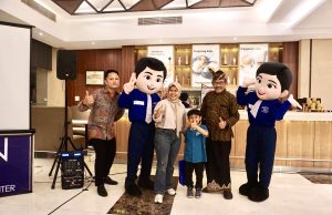 Lewat Kelas Seni, Aston Gresik dan Budayawan Gresik Bangkitkan Kembali Warisan Damar Kurung