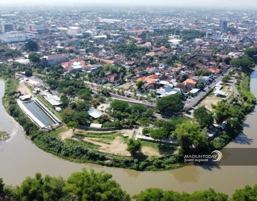 Keren! Madiun Akan Miliki Miniatur Tembok China dan Masjid Apung di Taman Bantaran