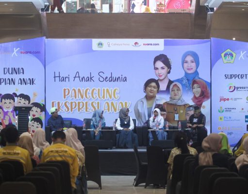 Gaungkan Suara Melalui Bedah Buku, Edukasi Anti-Bullying, dan Ruang Ekspresi Warnai Peringatan Hari Anak Sedunia Gaungkan Suara Melalui Bedah Buku, Edukasi Anti-Bullying, dan Ruang Ekspresi Warnai Peringatan Hari Anak Sedunia