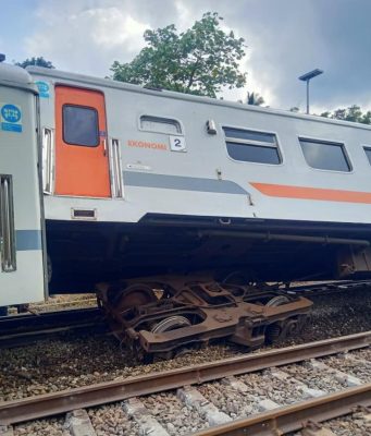 Viral Insiden KA Bangunkarta Anjlok di Bumiayu Brebes, Perjalanan di Lintas Selatan Jawa Terganggu